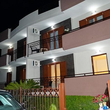 Almi B&B Сарно Екстериор снимка