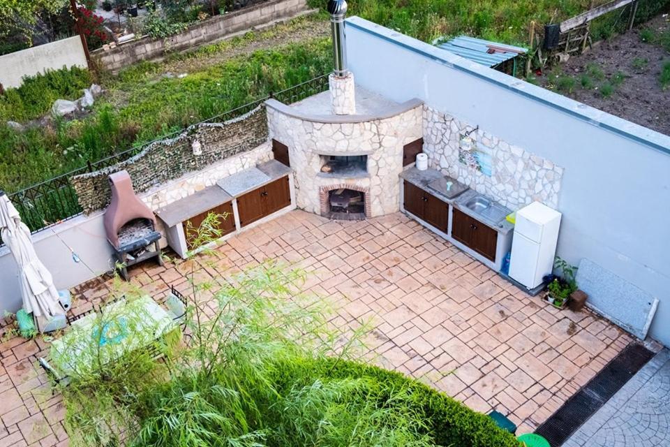 Almi B&B Сарно Екстериор снимка